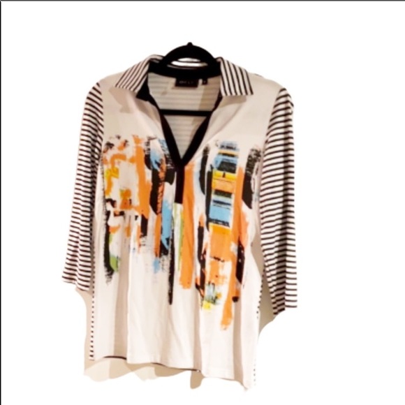 🍒 Multi-Color Abstract Top w/ Black & White Stripes !!! - Picture 3 of 5